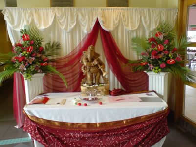 entrance with red organza
